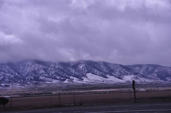 As belas e grandiosas paisagens nas estradas do interior americano (sul da Califórnia - EUA)